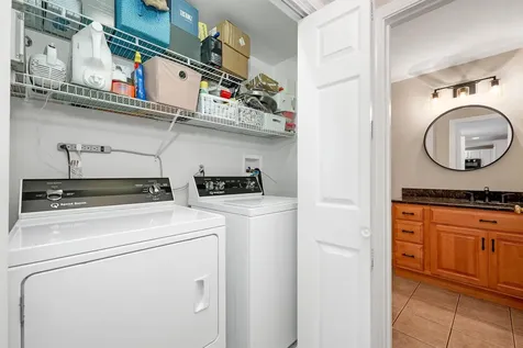 3 Kelly Way Merrimack NH 03054