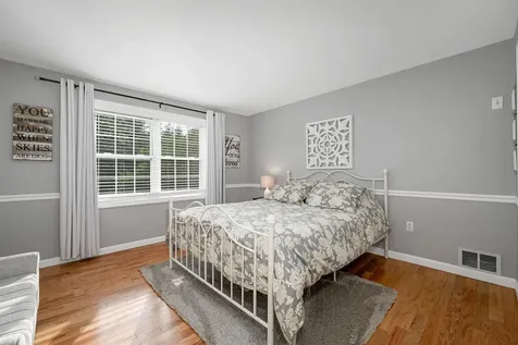 3 Kelly Way Merrimack NH 03054