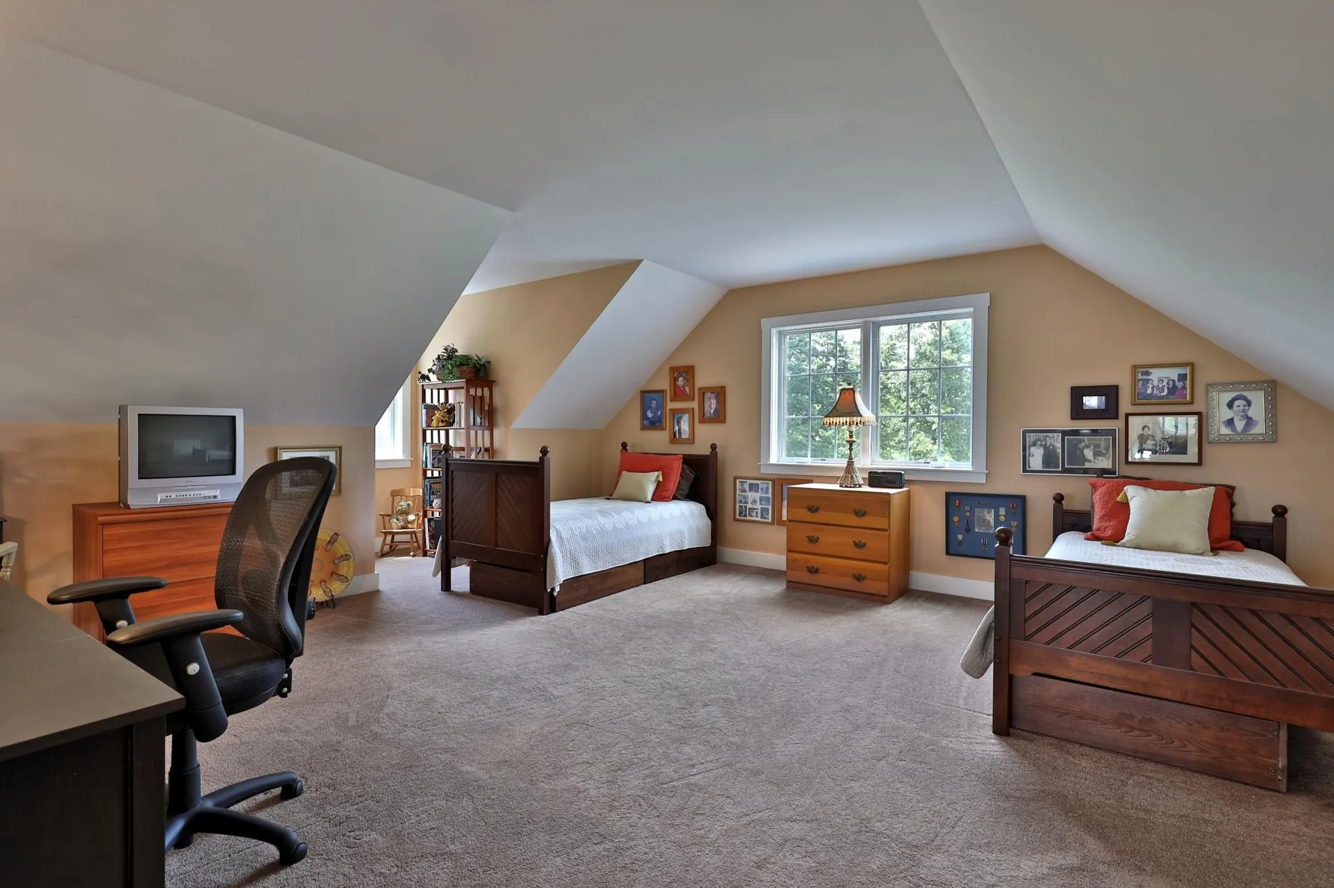 994 Dodge Road Chester VT 05143