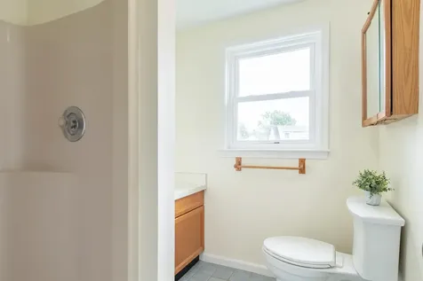 11 Nathan Court Nashua NH 03064