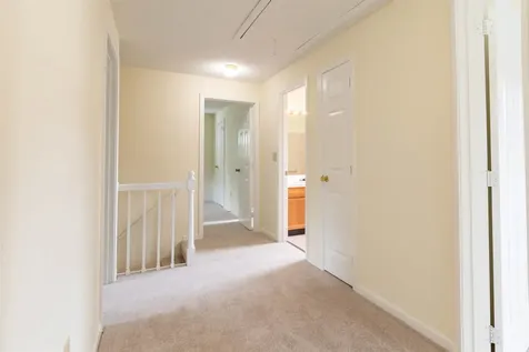 11 Nathan Court Nashua NH 03064
