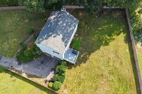 11 Nathan Court Nashua NH 03064