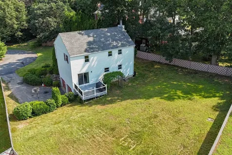 11 Nathan Court Nashua NH 03064