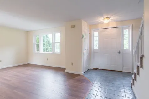 11 Nathan Court Nashua NH 03064