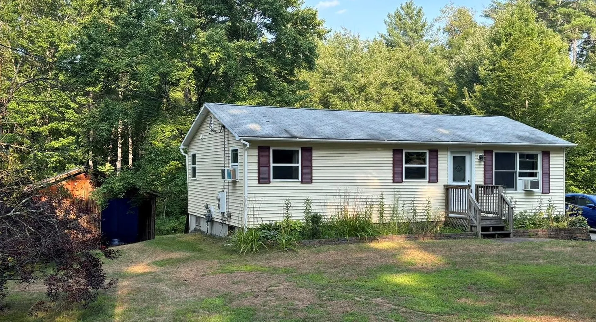 60 Lesmerises Road Loudon NH 03307