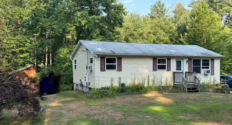 60 Lesmerises Road Loudon NH 03307