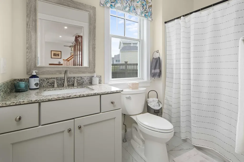 42 Seaview Drive Wells ME 04090