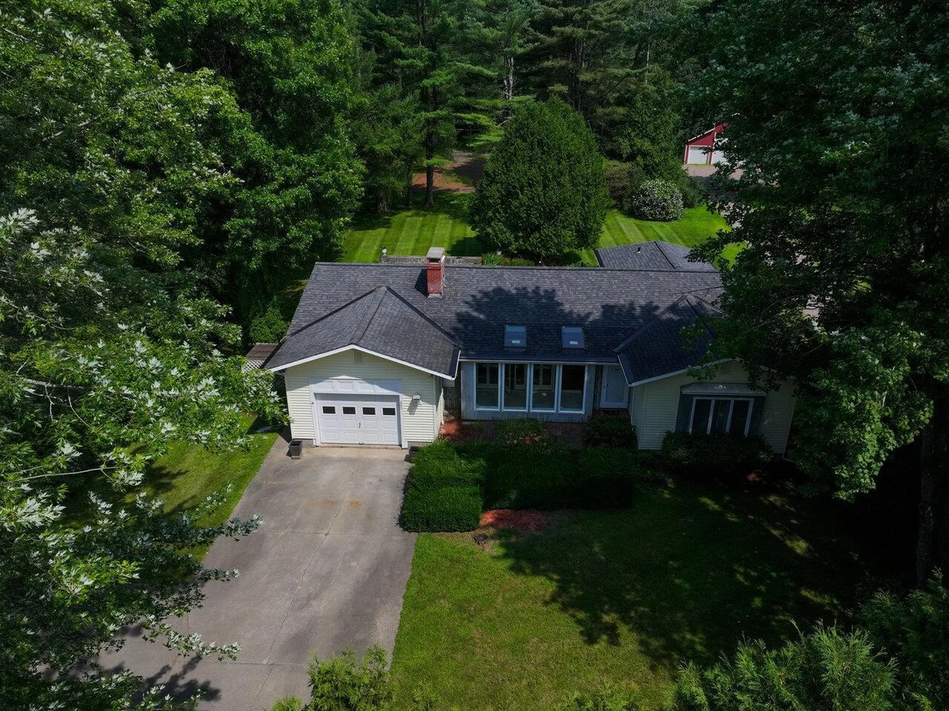 205 River Road Essex VT 05452