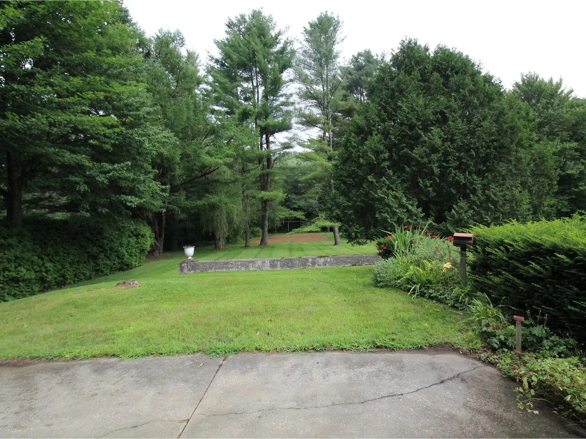 205 River Road Essex VT 05452