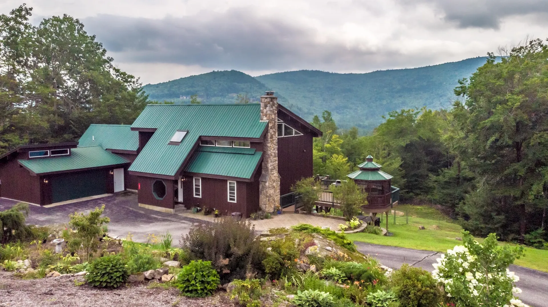 27 Pickering Road Bartlett NH 03812