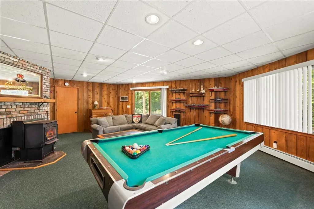 659 Magic Circle Londonderry VT 05148