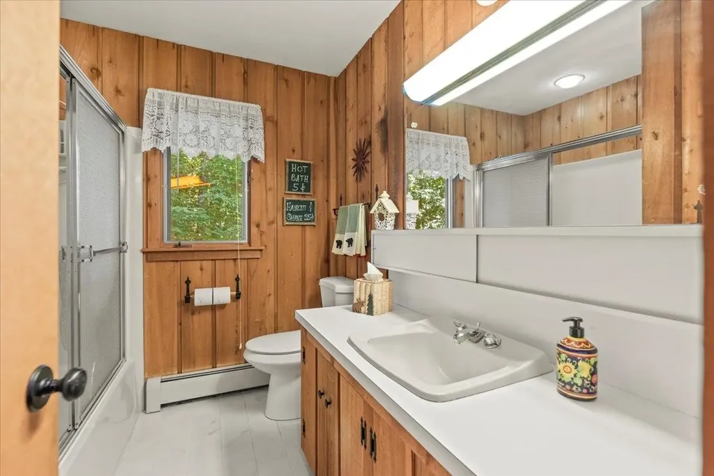 659 Magic Circle Londonderry VT 05148