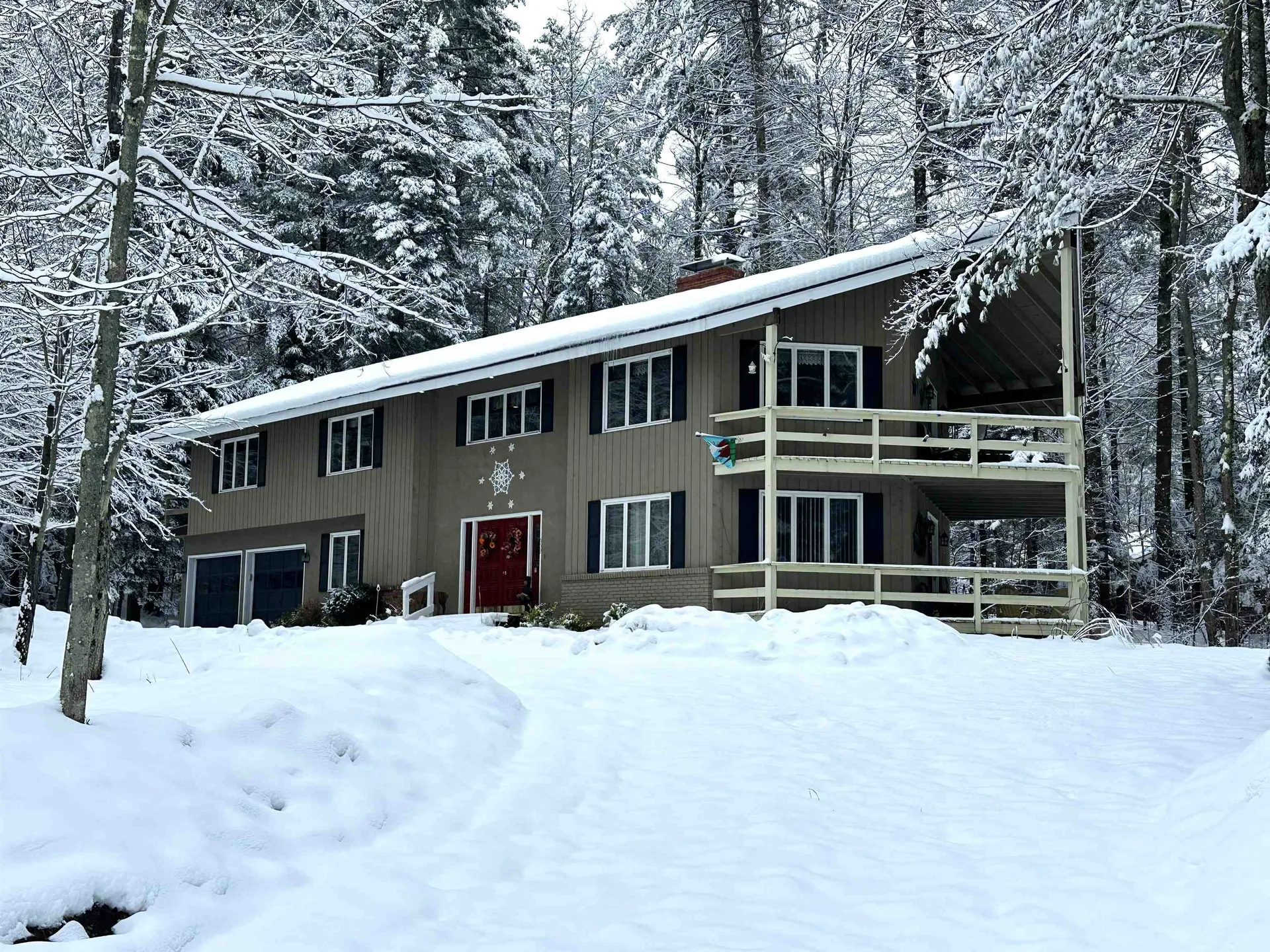 659 Magic Circle Londonderry VT 05148