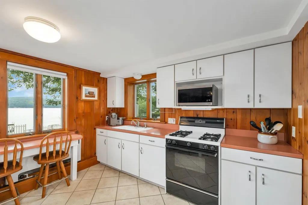 308 Merrymeeting Road New Durham NH 03855