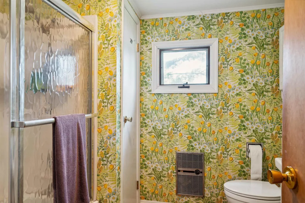 121 Bealine Drive Groton VT 05046