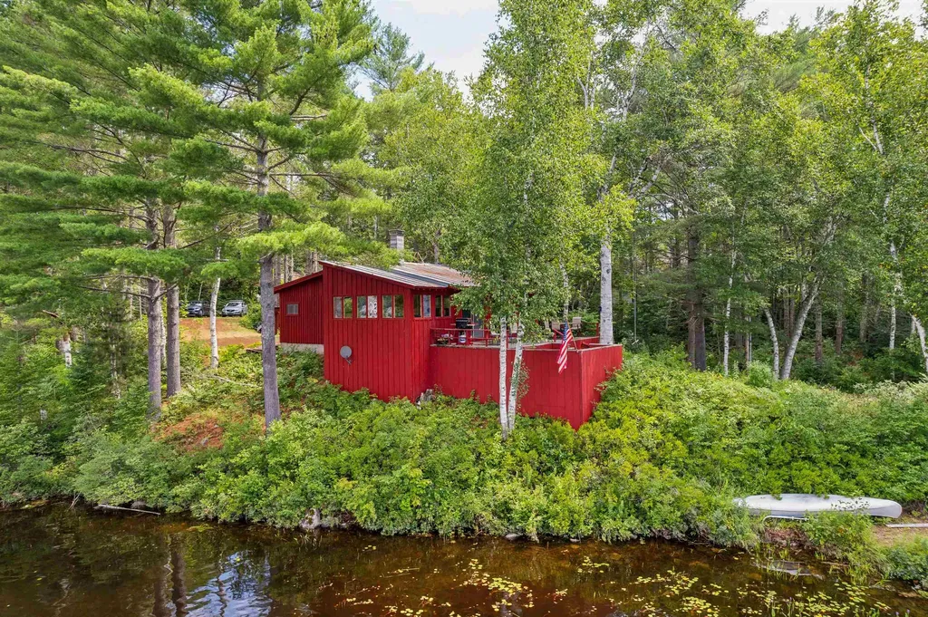 121 Bealine Drive Groton VT 05046