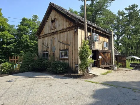 56 Fordway Extension Derry NH 03038
