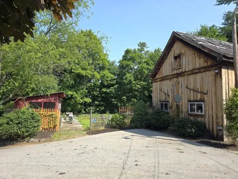 56 Fordway Extension Derry NH 03038