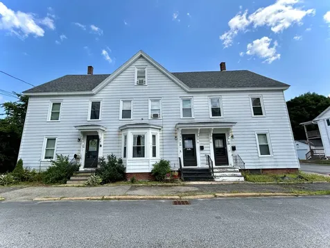 98 Franklin Street Somersworth NH 03878
