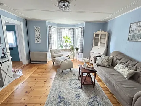 98 Franklin Street Somersworth NH 03878