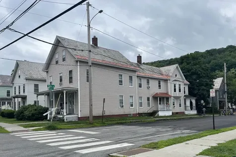 118 Atkinson Street Rockingham VT 05101