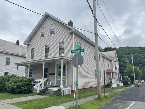 118 Atkinson Street Rockingham VT 05101