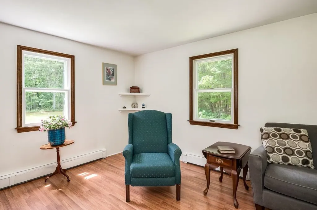 15 George Bennett Road Lee NH 03861