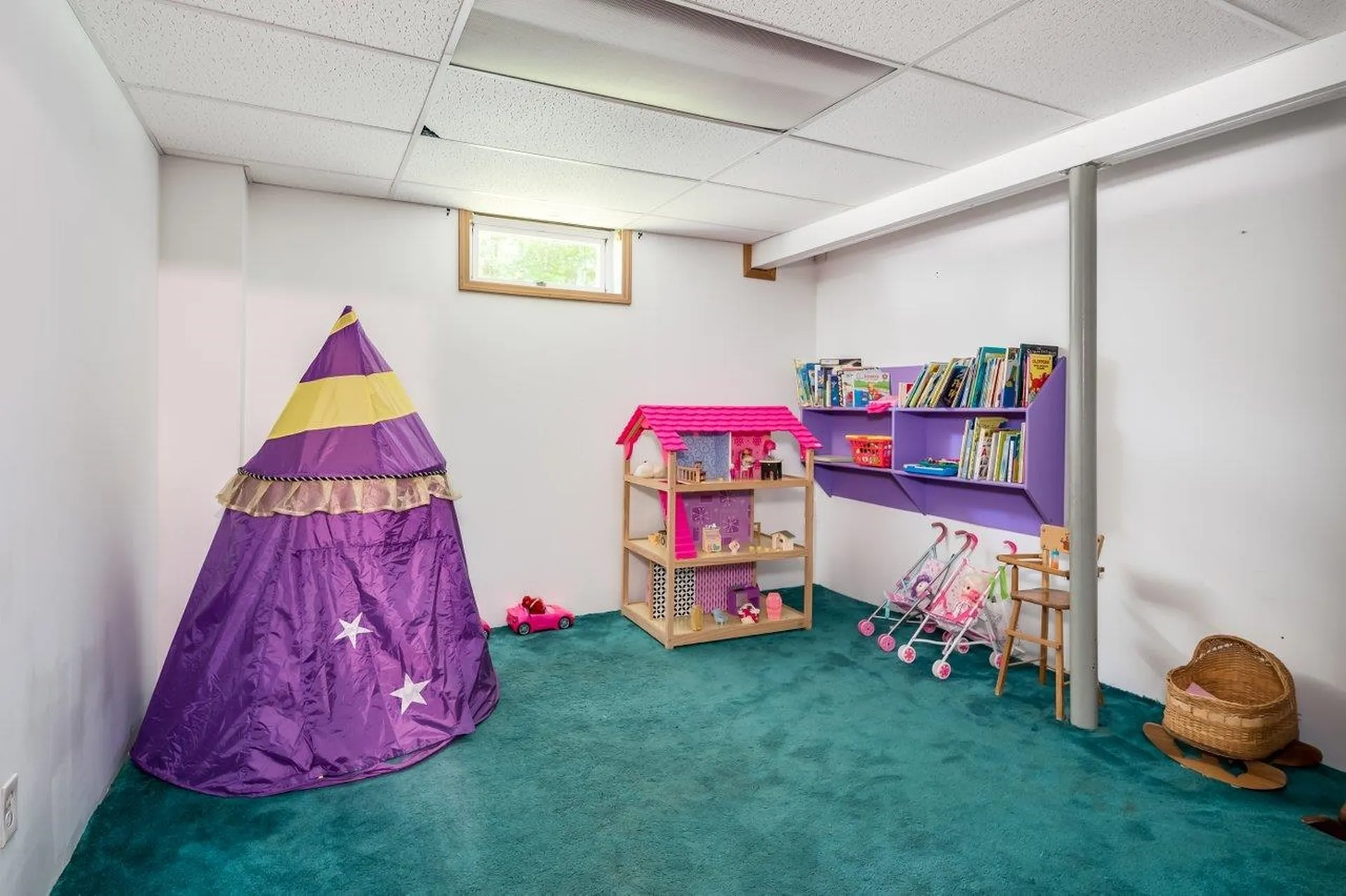 15 George Bennett Road Lee NH 03861