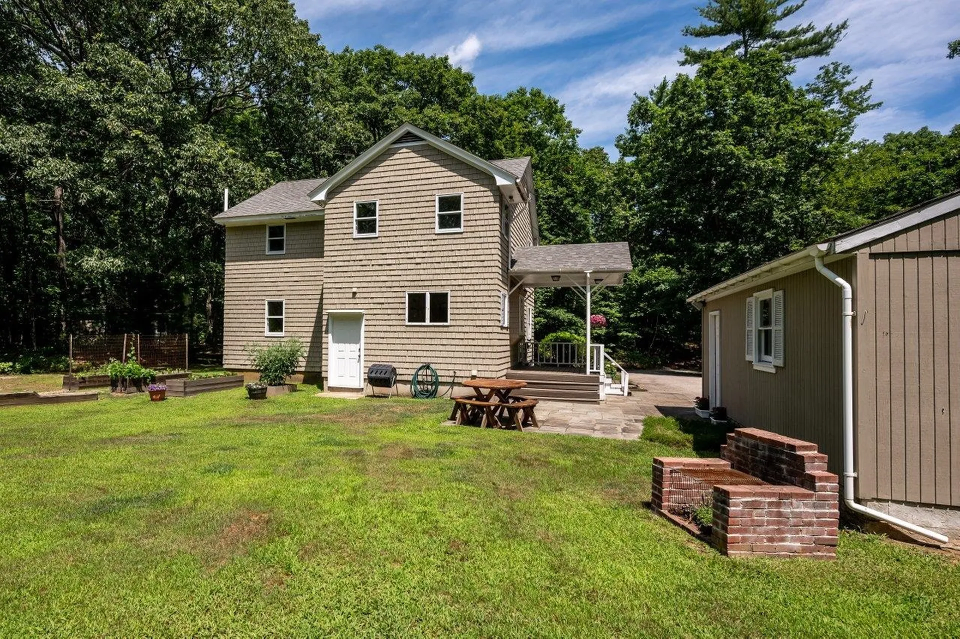 15 George Bennett Road Lee NH 03861