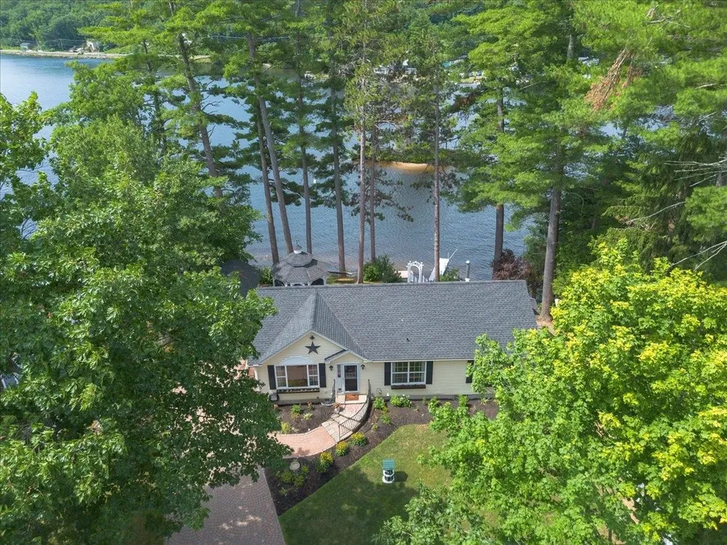 260 Saint James Avenue Milton NH 03851