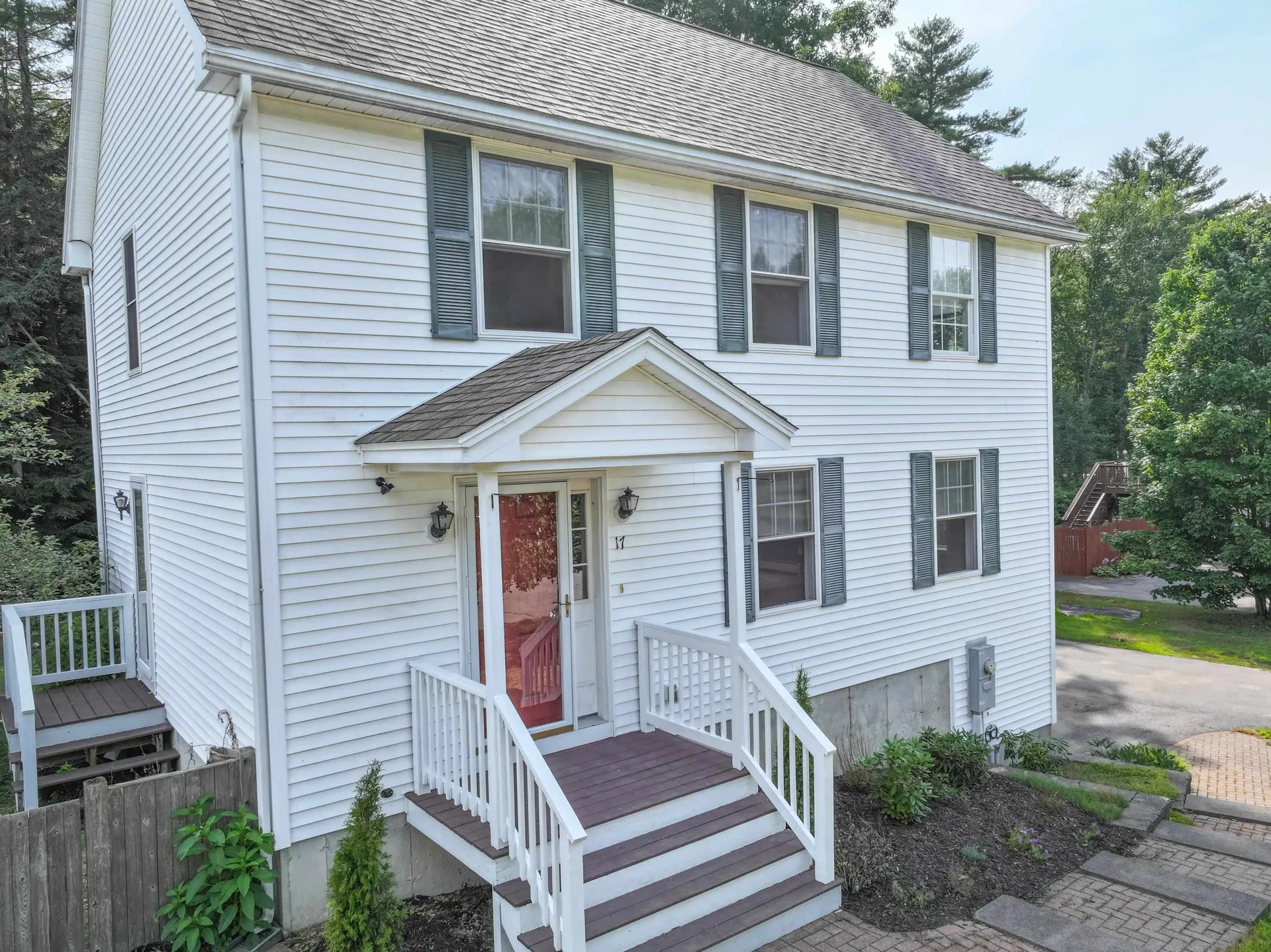 17 Brenda Lane Rochester NH 03867