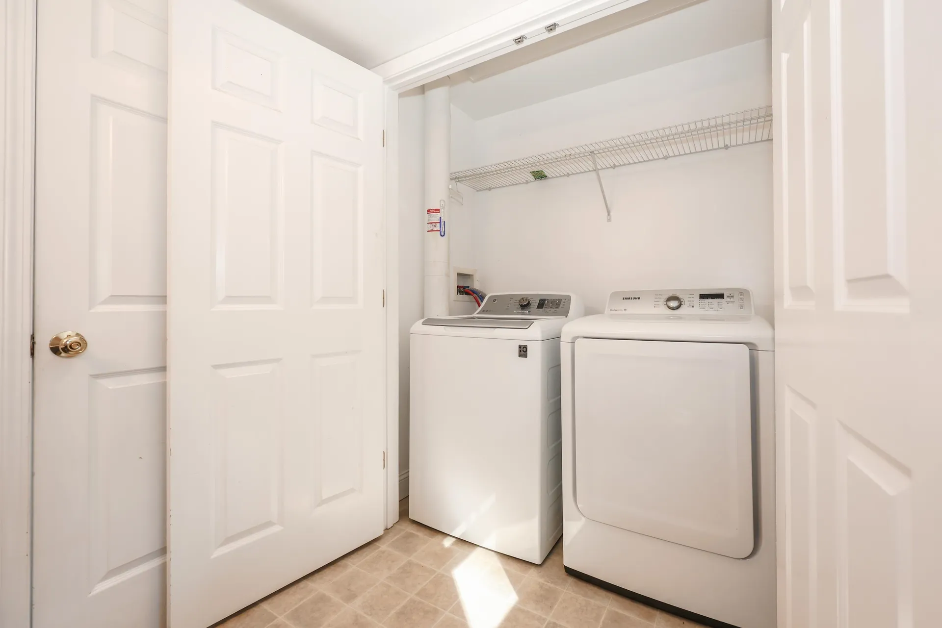 17 Brenda Lane Rochester NH 03867