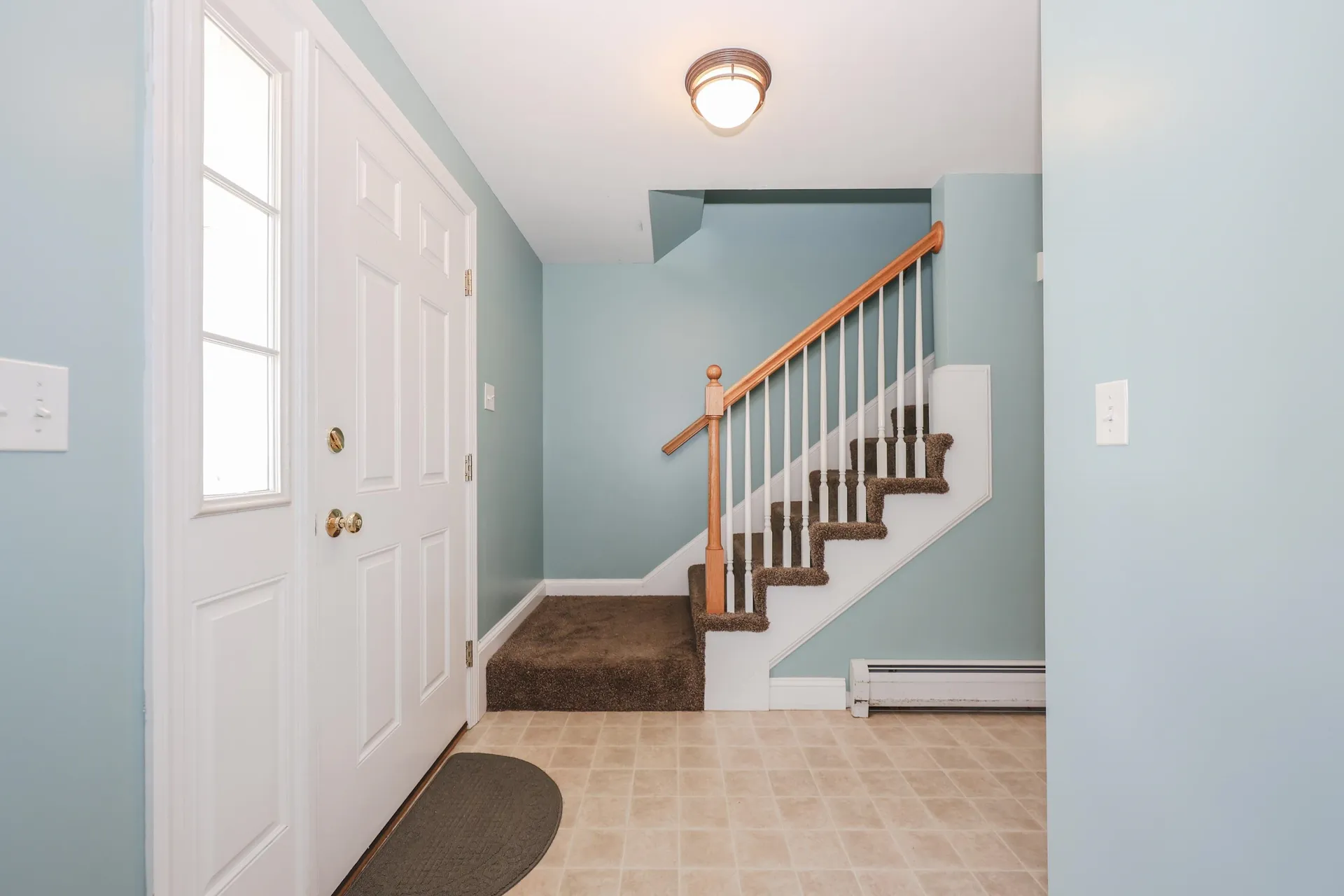 17 Brenda Lane Rochester NH 03867