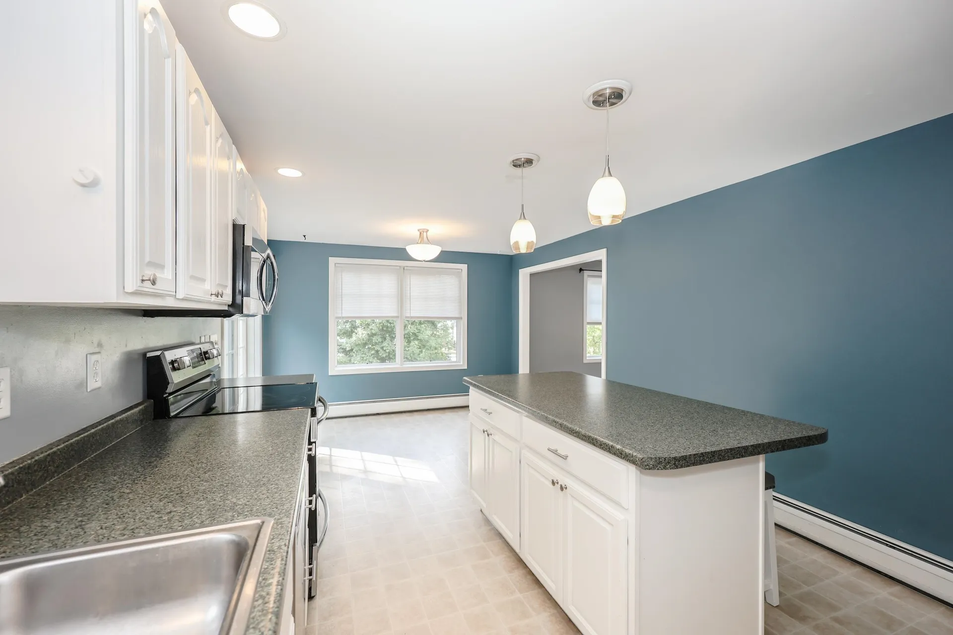 17 Brenda Lane Rochester NH 03867