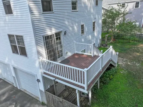 17 Brenda Lane Rochester NH 03867