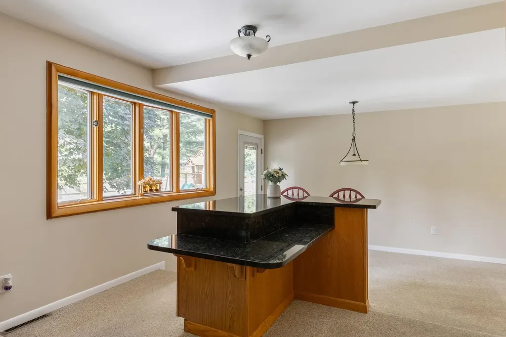 687 Creek Farm Road Colchester VT 05446