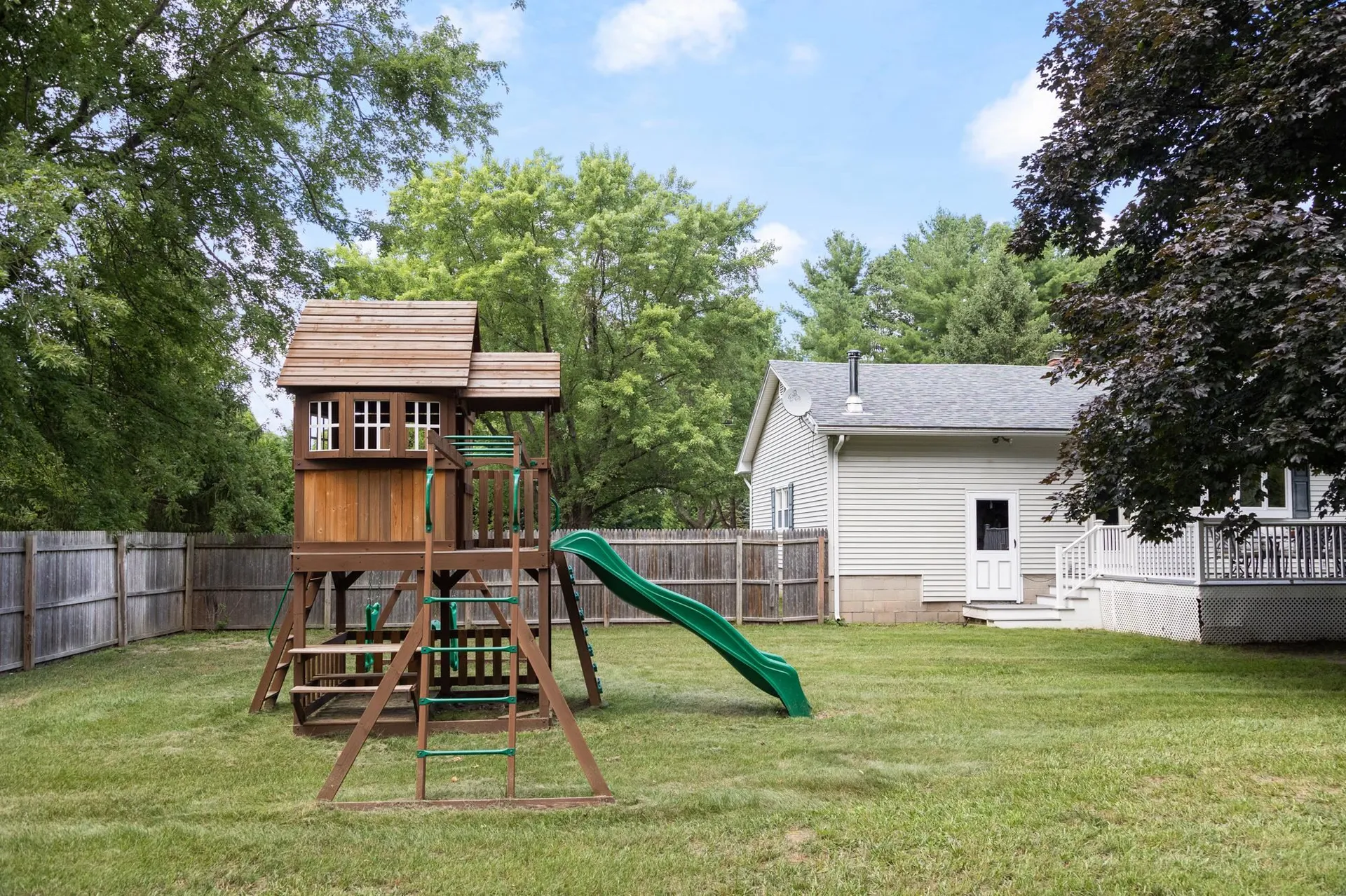 687 Creek Farm Road Colchester VT 05446