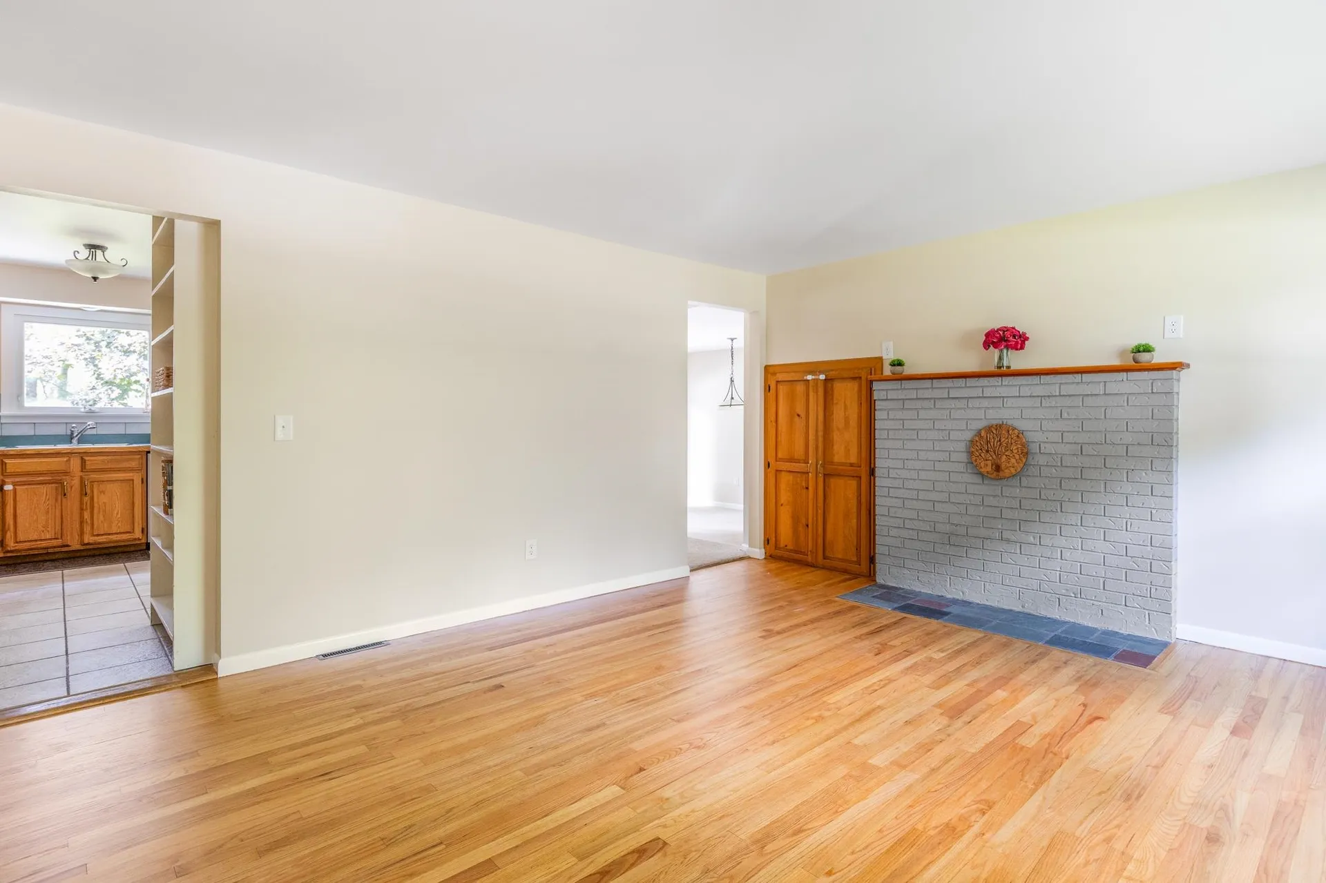 687 Creek Farm Road Colchester VT 05446