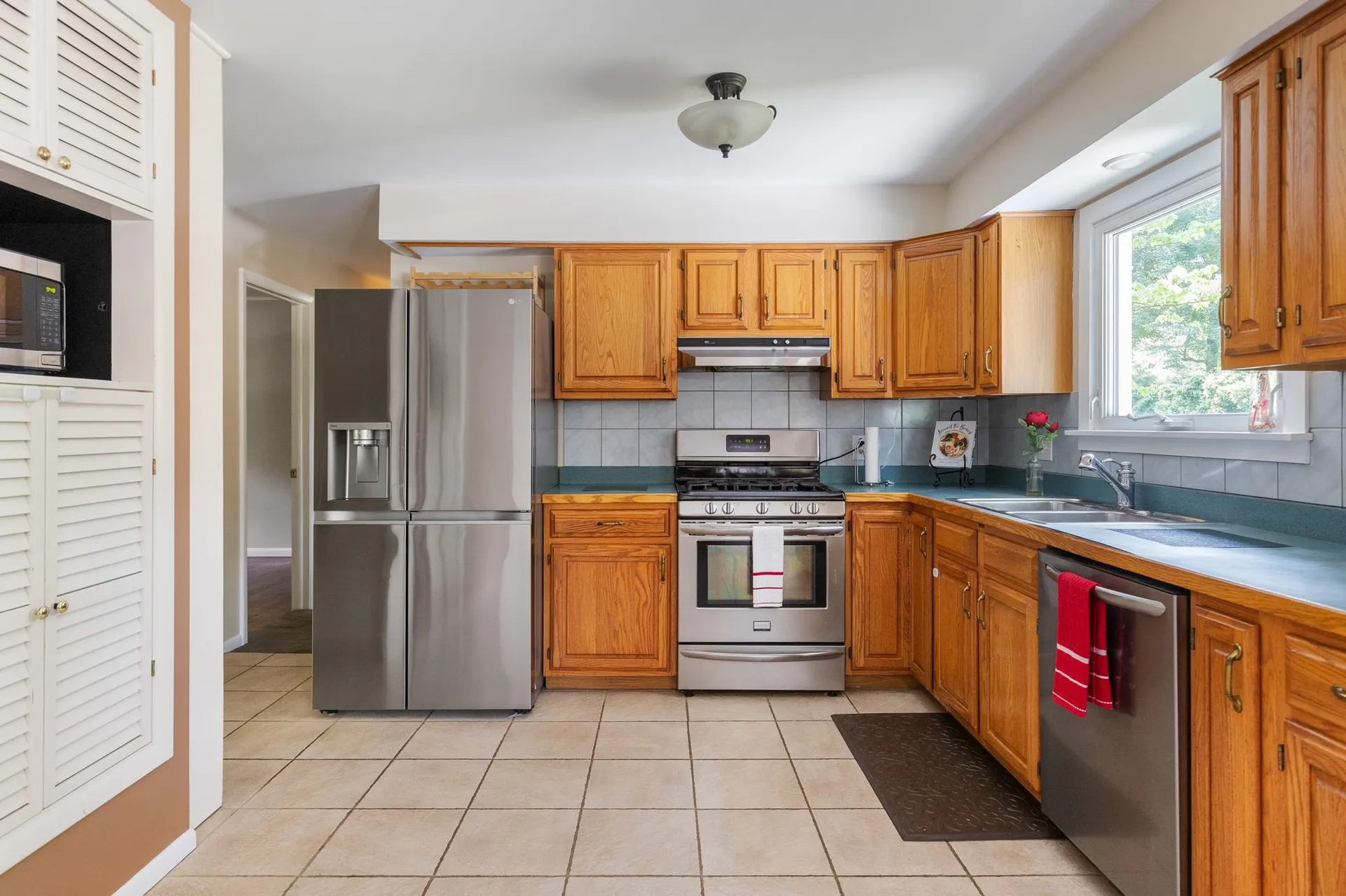 687 Creek Farm Road Colchester VT 05446