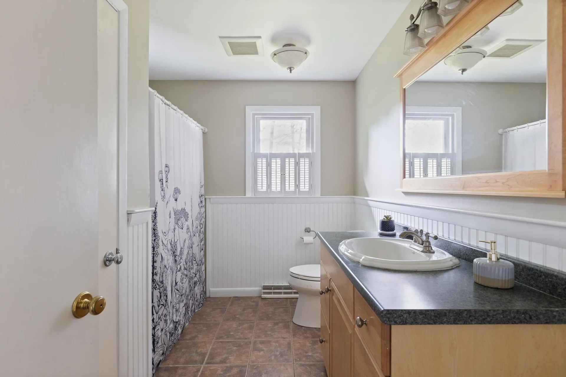 687 Creek Farm Road Colchester VT 05446