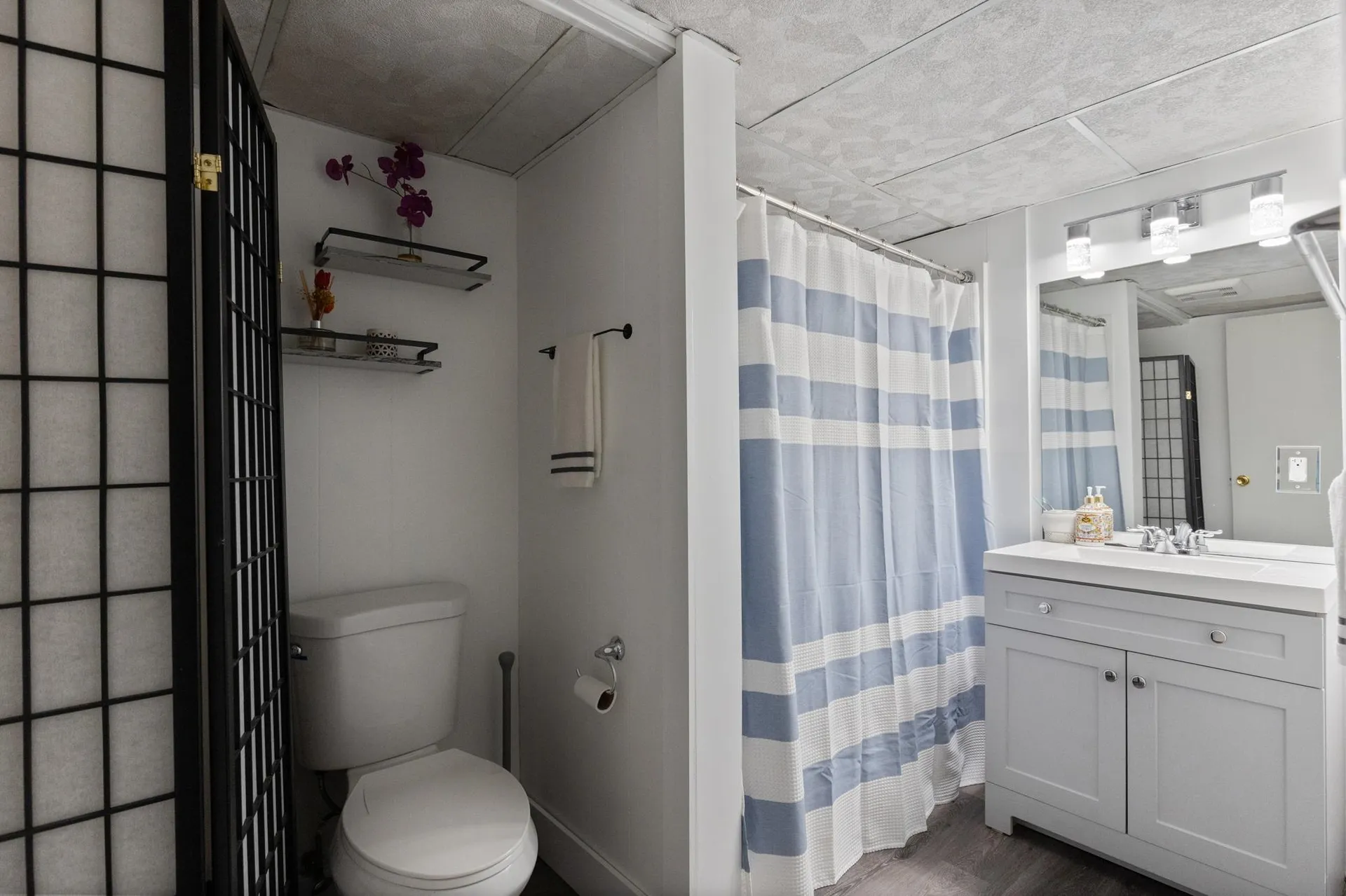 687 Creek Farm Road Colchester VT 05446