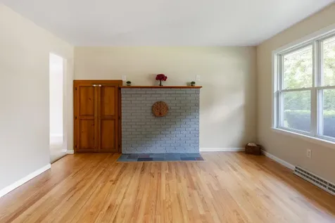 687 Creek Farm Road Colchester VT 05446