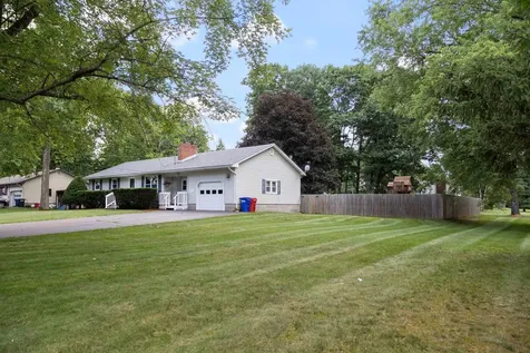 687 Creek Farm Road Colchester VT 05446