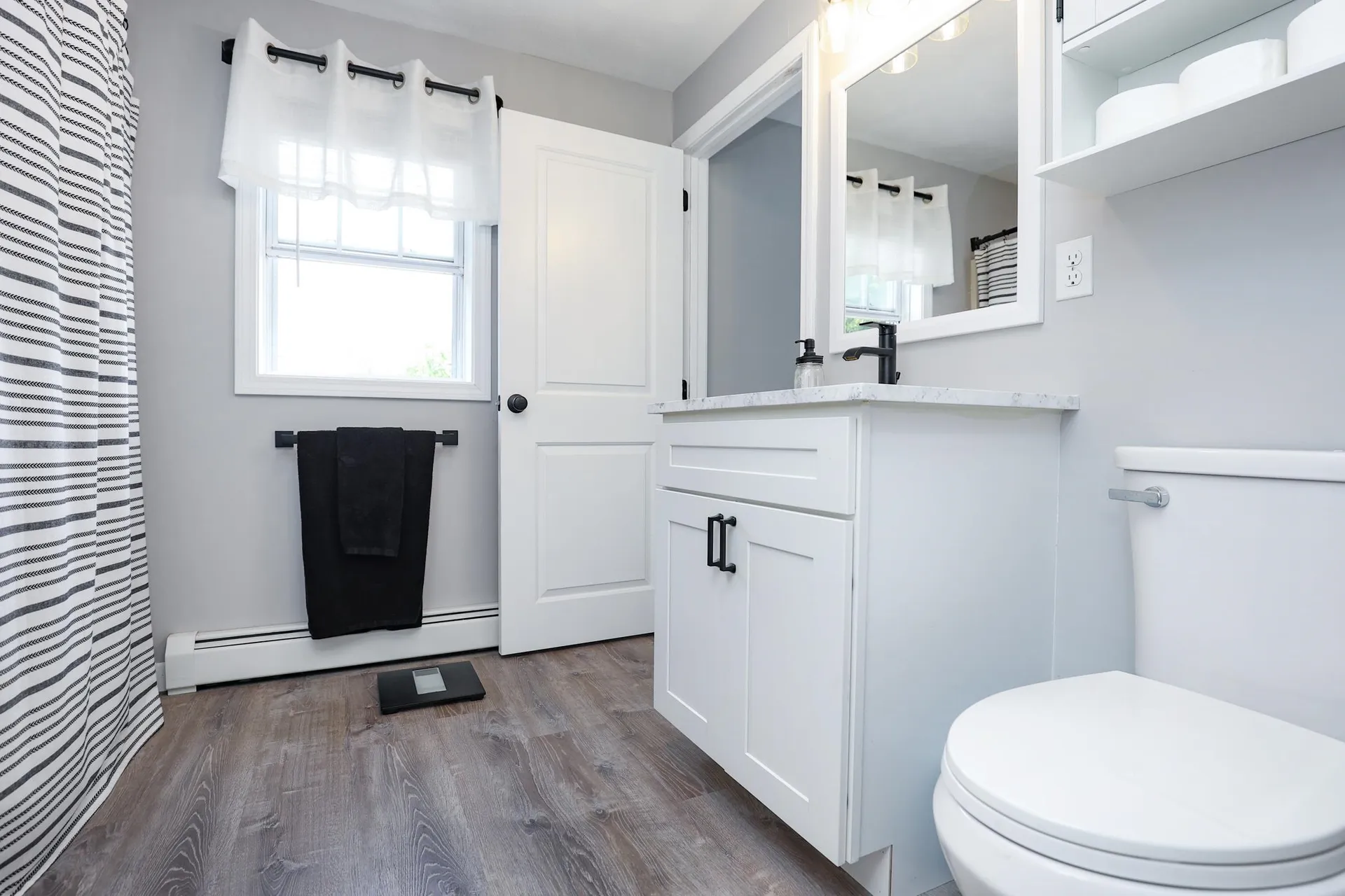 4 Ashley Drive Newton NH 03858