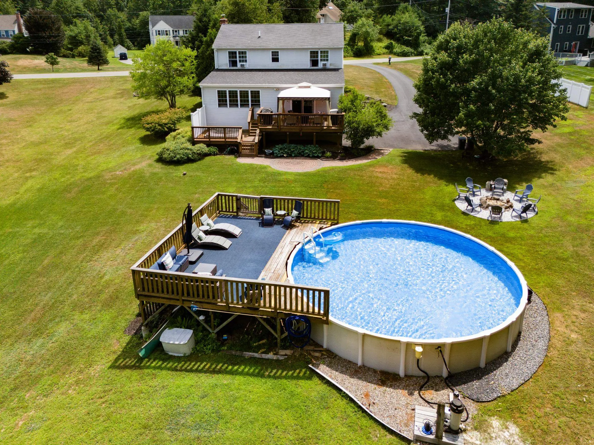 4 Ashley Drive Newton NH 03858