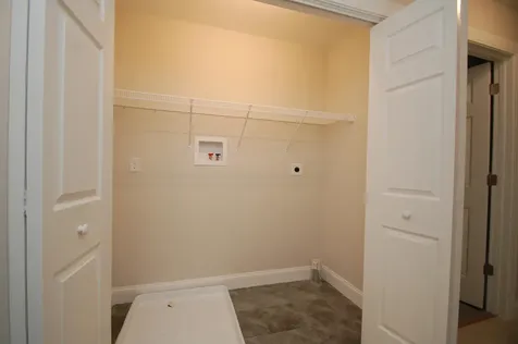 11 Reeds Ferry Way Merrimack NH 03054