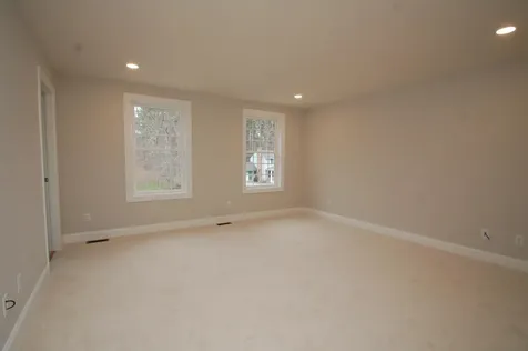 11 Reeds Ferry Way Merrimack NH 03054