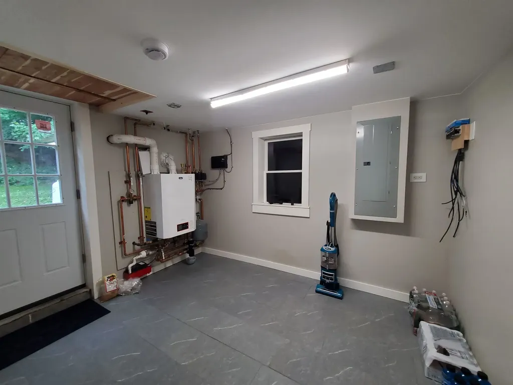 7 Perley Avenue Lebanon NH 03766