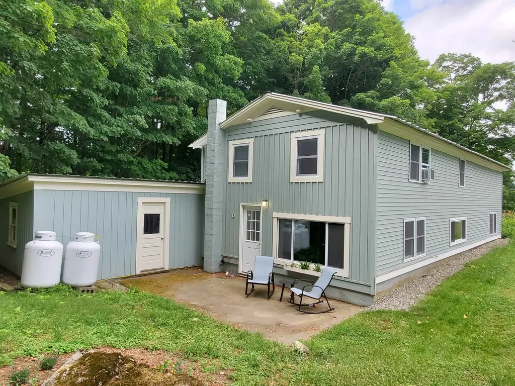 7 Perley Avenue Lebanon NH 03766