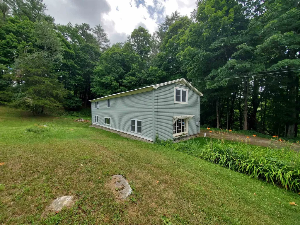 7 Perley Avenue Lebanon NH 03766